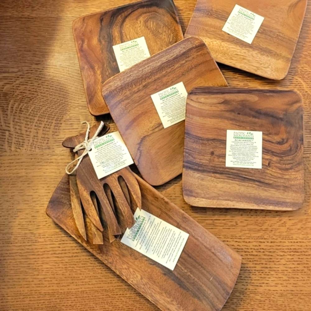 Pacific Merchants Acaciaware Wooden Serving set - 7 pieces - Acacia Wood